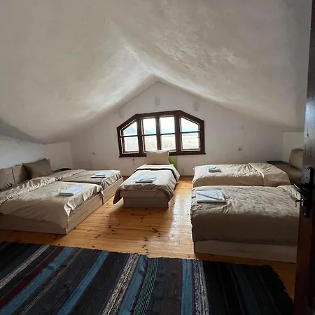 чемерникъ 게스트하우스