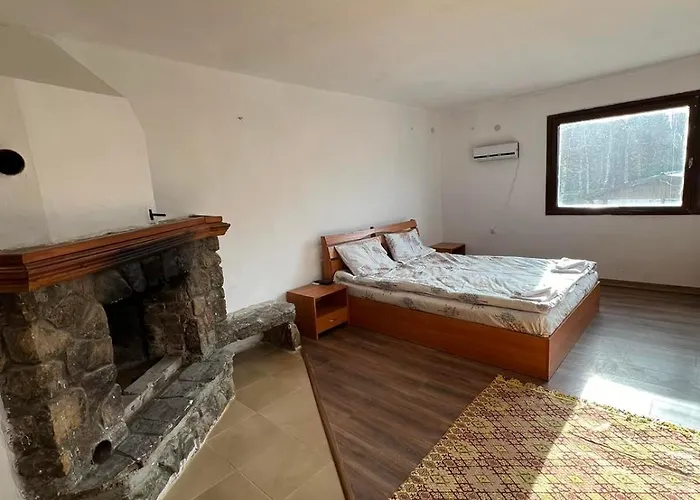 Casa de hóspedes чемерникъ *