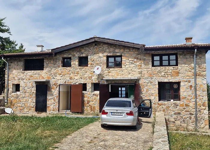 Casa de hóspedes чемерникъ Gabrovnitsa (Sofia)